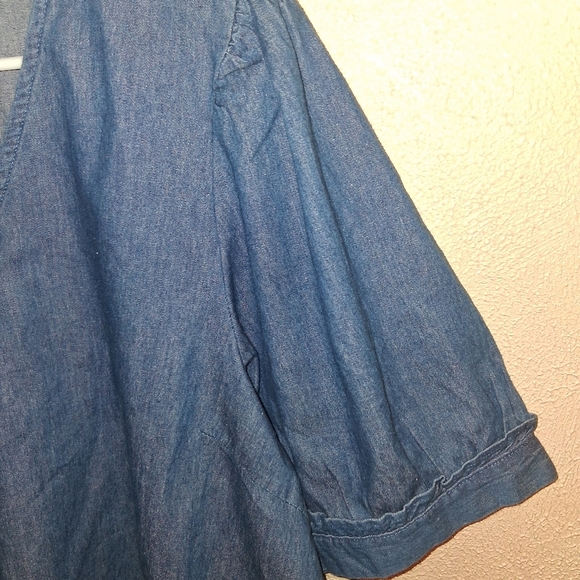 Draper James V-Neck Top in Chambray Puff Sleeve Blue XL - Picture 6 of 9